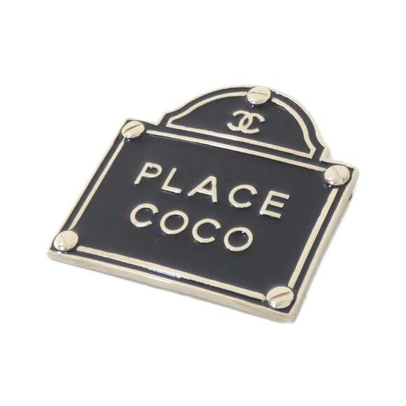 CHANEL Black Brooch